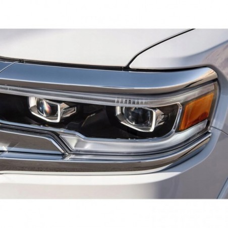 dodge-ram-1500-longhorn-2019-lampa-led-komplet-lewaprawa-z-chrom-listwy