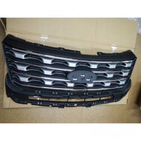 ford-explorer-2016-17-atrapa-grill-chrom-srebrne