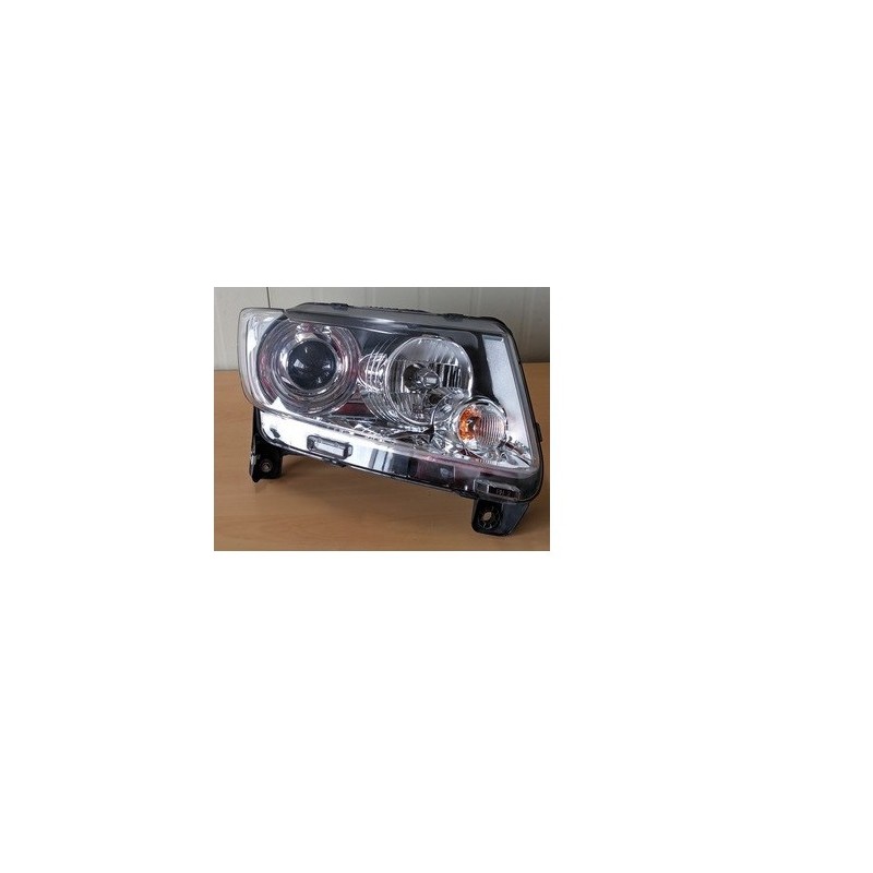 lampa-prawa-eu-czarna-jeep-grand-cherokee-wk2-11-