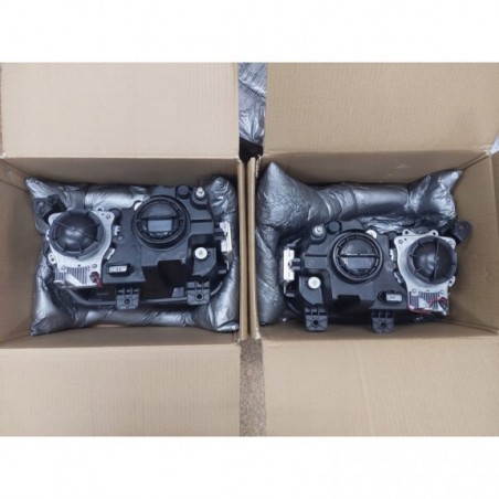 DODGE CHALLENGER 2015-2023 LAMPA XENON LED LEWY + PRAWY KOMPLETNE
