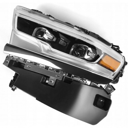 dodge-ram-1500-limited-2019-24-lampa-led-komplet-lewa-prawa-listwy-chrom