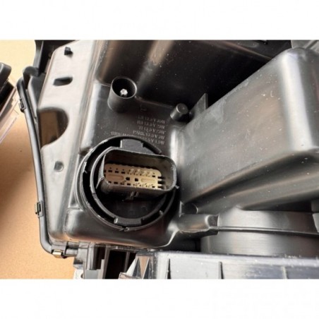 dodge-ram-limited-19-typ-trx-lampa-lampy-led-mocowania-lewa-prawa-czarne
