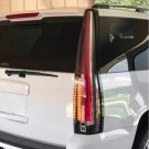 lampa-lampy-tylne-vland-czyste-chevrolet-suburban-tahoe-gmc-yukon-2007-2014