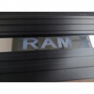 PRÓG PROGI STOPNIE ELEKTRYCZNIE WYSUWANE LED + LED LOGO RAM DODGE RAM 2011-
