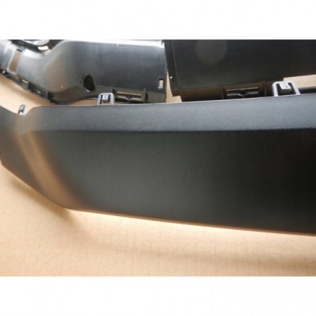 dodge-ram-1500-rebel-2019-2023-listwa-nakladka-atrapy-matowa