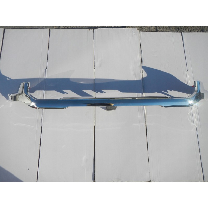 DODGE RAM 2500 2019-22 LISTWA ATRAPY DOLNA CHROM