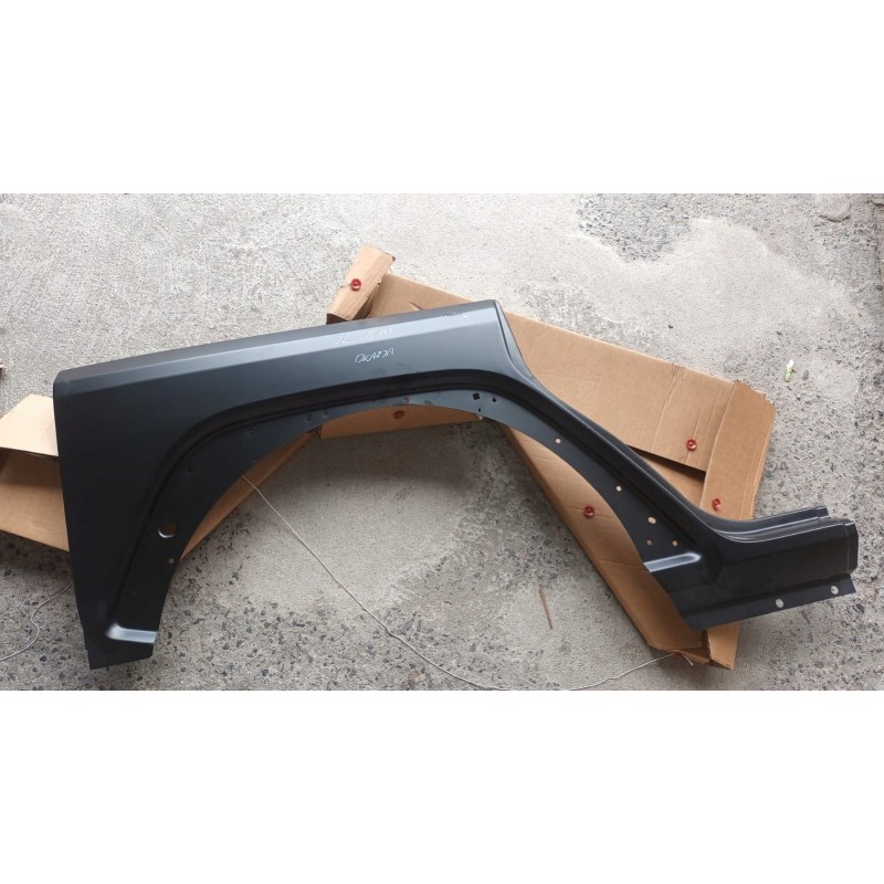 blotnik-tylny-prawy-poszycie-nowe-jeep-wrangler-jl-4d-2018-2024-okazja
