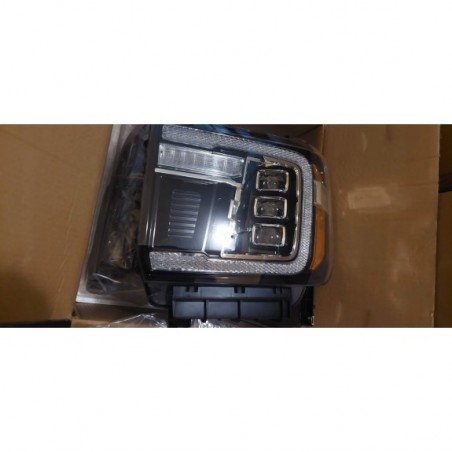 GMC SIERRA 1500 2500 3500 2014-2018 LAMPA LAMPY PRZEDNIE KOMPLET LED VLAND
