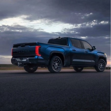 TOYOTA TUNDRA 2022-2024 LAMPA LAMPY TYLNE KOMPLET FULL LED VLAND CZERWONE