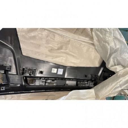 ZDERZAK PRZEDNI NOWY POD CZUJNIKI PARKOWANIA CADILLAC ESCALADE 2015