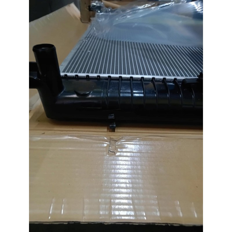 CHŁODNICA WODY 2X OLEJ CADILLAC ESCALADE CHEVROLET TAHOE 2000-14 OKAZJA