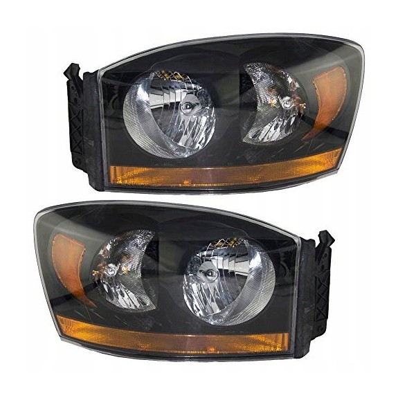 DODGE RAM 2006 WERSJA USA LAMPA LEWA + PRAWA PRZÓD CZARNE KOMPLET
