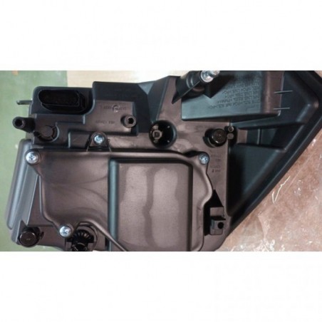 DODGE RAM 2013- LAMPA LAMPY EUROPA PRAWA +LEWA BLACK SOCZEWKA BIAŁY LED DRL