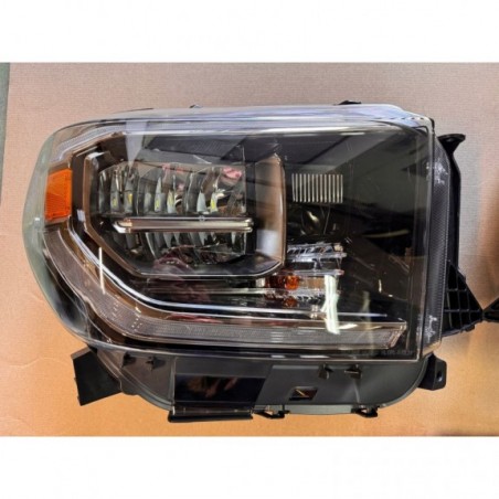 LAMPA LAMPY TITANIUM LED VLAND ŚRODEK SREBRNY KPL. TOYOTA TUNDRA 2014-2018