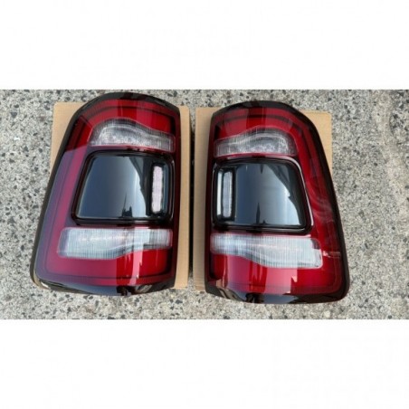 DODGE RAM 1500 2019-23 LAMPA TYŁ PRAWA + LEWA LED KOMPLET Z CZARNY POD BSM