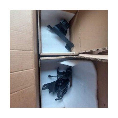 JEEP GRAND CHEROKEE WL 2021- PRÓG PROGI ELEKTRYCZNE STOPNIE WYSUWANE Z LED