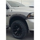 LISTWA NAKŁADKI POSZERZENIA BŁOTNIKA Z OTWORAMI KPL DODGE RAM 1500 2011-18