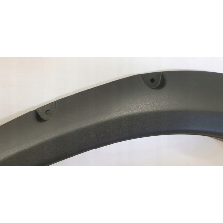 LISTWA NAKŁADKI POSZERZENIA BŁOTNIKA Z OTWORAMI KPL DODGE RAM 1500 2011-18