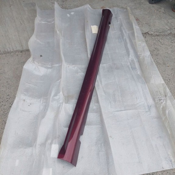 NAKŁADKA PROGOWA PRÓG PRAWY KOLOR DODGE CHARGER SRT 2015-2023 WIDEBODY