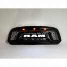 DODGE RAM 1500 2013-18 ATRAPA GRILL STYL WZÓR REBEL + LAMPKI + NAPIS LED