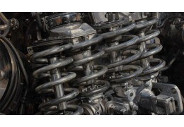 Amortyzatory olejowe czy gazowo-olejowe - który wybrać i na co zwrócić uwagę